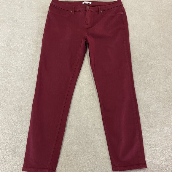 NEW Burgundy Stretch Jeans Size 32 - Picture 1 of 12